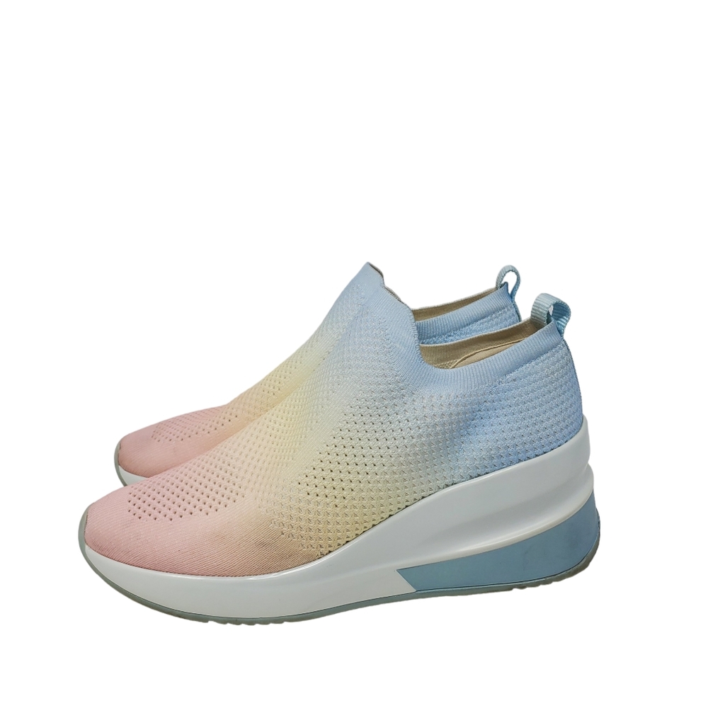 Giani Bini Valeah Knit Sneaker Pastel Light Blue Yellow Pink Womens Size 9 - Picture 4 of 10
